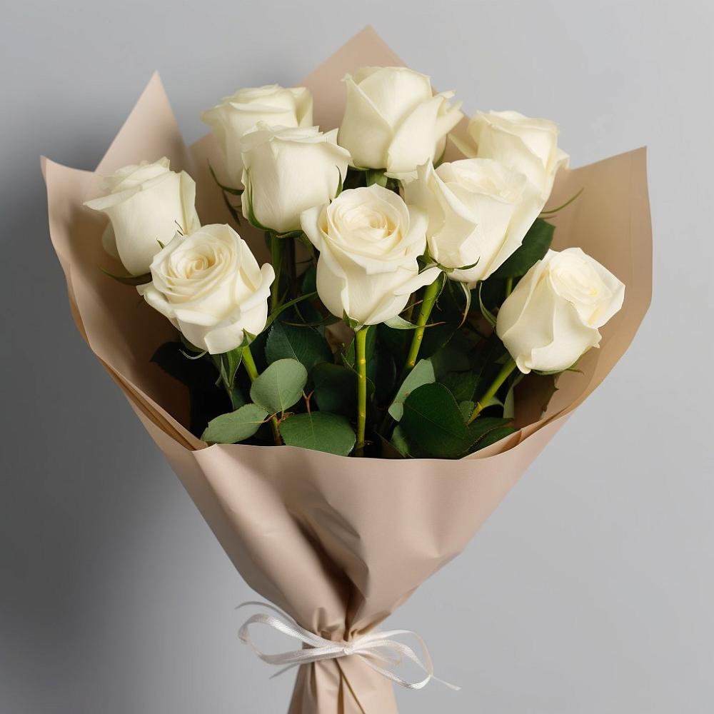 Букет 9 Белых роз Эдлесс Лав в Татарске