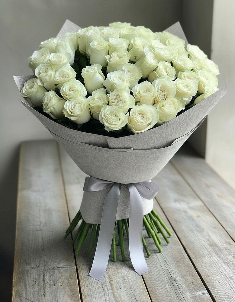 Букет 35 Белых роз в Татарске