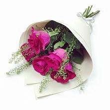 Букет цветов из:  Розы в Татарске