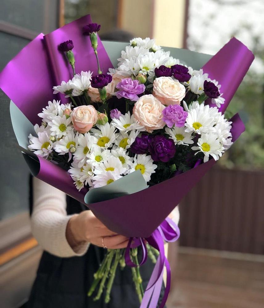 Букет цветов из: Хризантемы, Гвоздики и Розы в Татарске