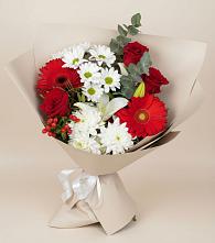 Букет цветов из:  Розы, Хризантемы, Герберы и Лилии в Татарске