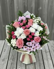Букет цветов из:  Альстромерии, Гвоздики, Розы и Хризантемы в Татарске