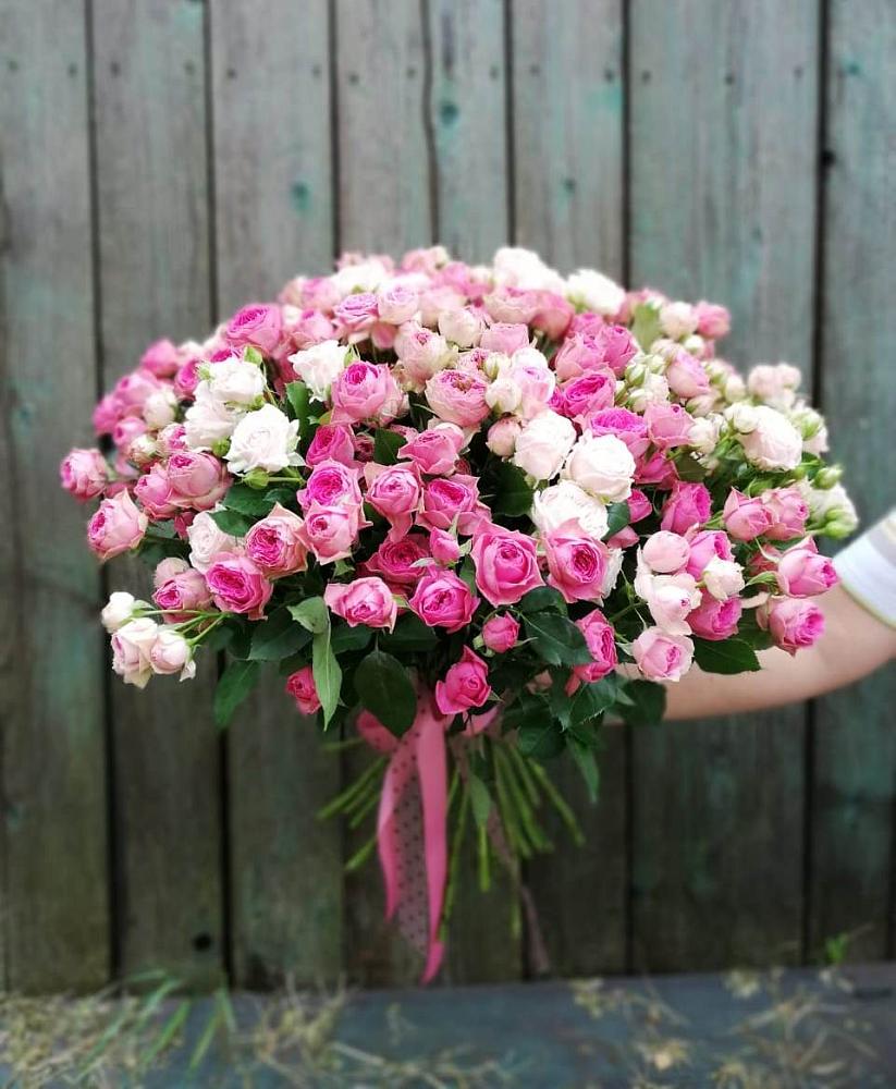 Букет Розовые кустовые розы Натали и Лав Лидия в Татарске