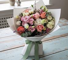 Букет цветов из:  Розы, Лизиантусы и Гвоздики в Татарске