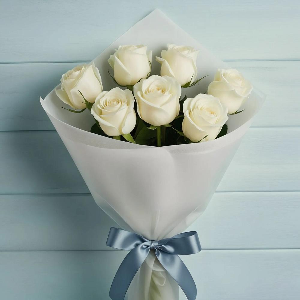 Букет 7 Белых роз Эдлесс Лав в Татарске