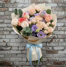 Букет цветов из:  Розы, Лизиантусы и Гвоздики #REPLACE_PRED# Татарске
